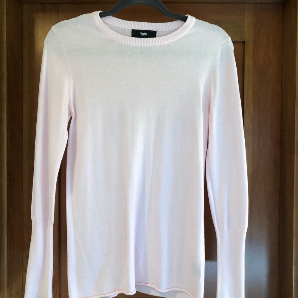Super soft light pink sweater